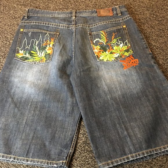 Ecko Unlimited Other - Vintage Ecko Unlimited Jean Shorts Baggy Y2K Embroidered Cityscape Floral 38